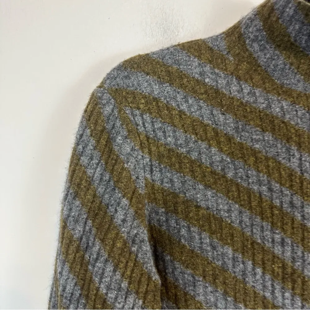 Theory | Diagonal Stripe Mock Neck Knit Sweater Tunic Size Large Wool Blend - Image 2