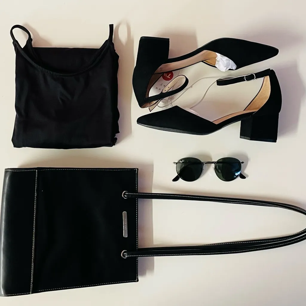 Wet Seal Black Bodycon Midi Dress EUC Size S - Image 2