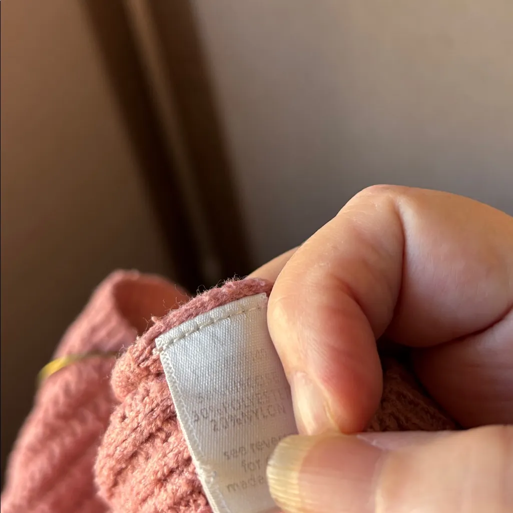 Active USA  Knit Sweater medium - Image 4