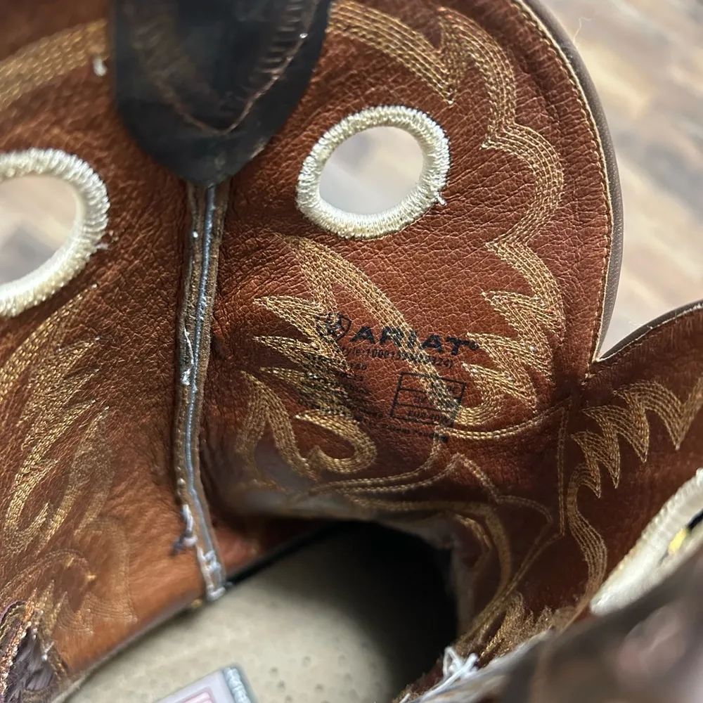 Ariat Women’s Dark Brown Western Boots like new ! - Image 2