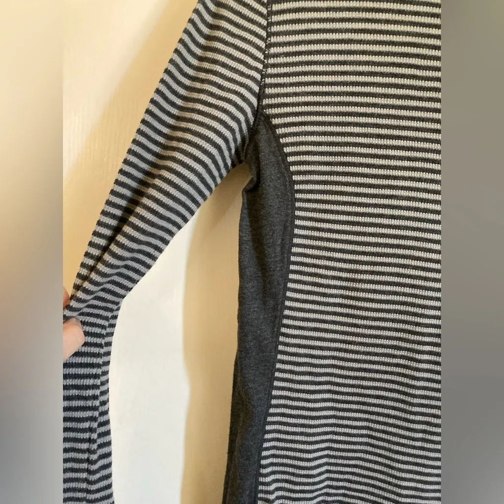 Eddie Bauer Gray Striped Cowl Neck Long Sleeve Pullover Thermal Top #O - Image 10