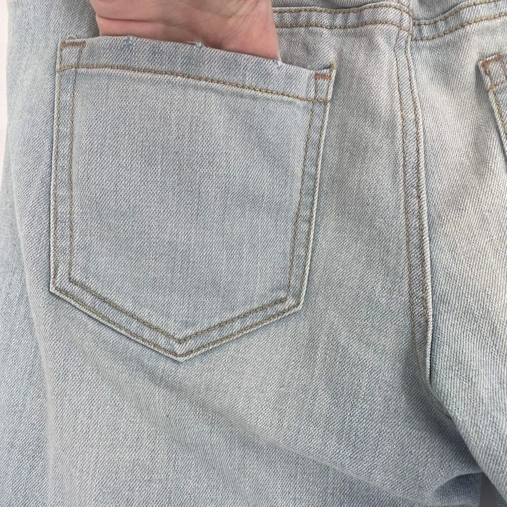 NWT old navy vintage lightwash the boyfriend jeans‎ size 2 short distressed - Image 8