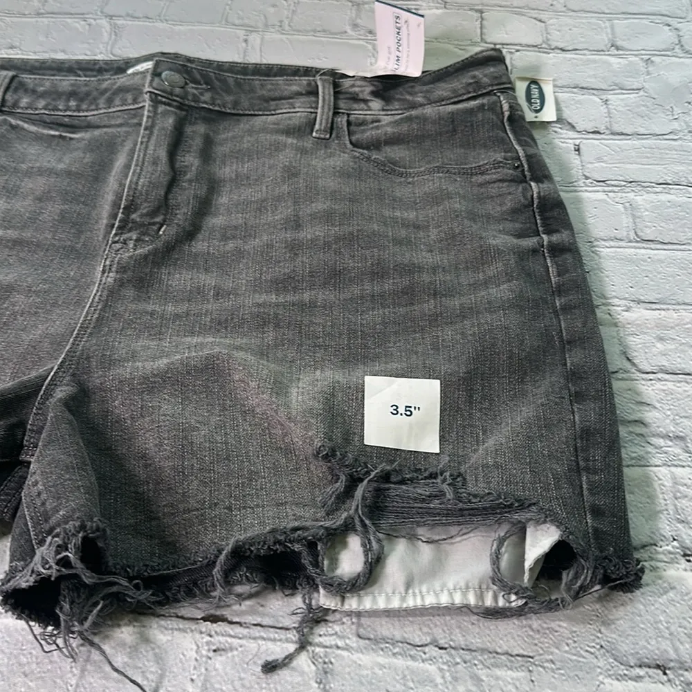 Old Navy Women’s High Rise Shorts Secret Slim Pockets 18 NEW Gray Charcoal - Image 11