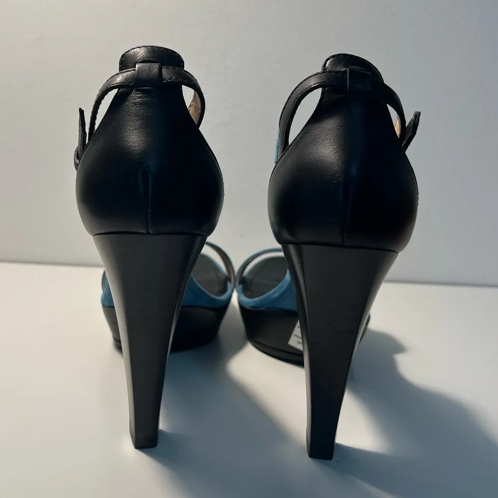 Tod's Suede & Leather T-Strap Platform Sandals - Image 12