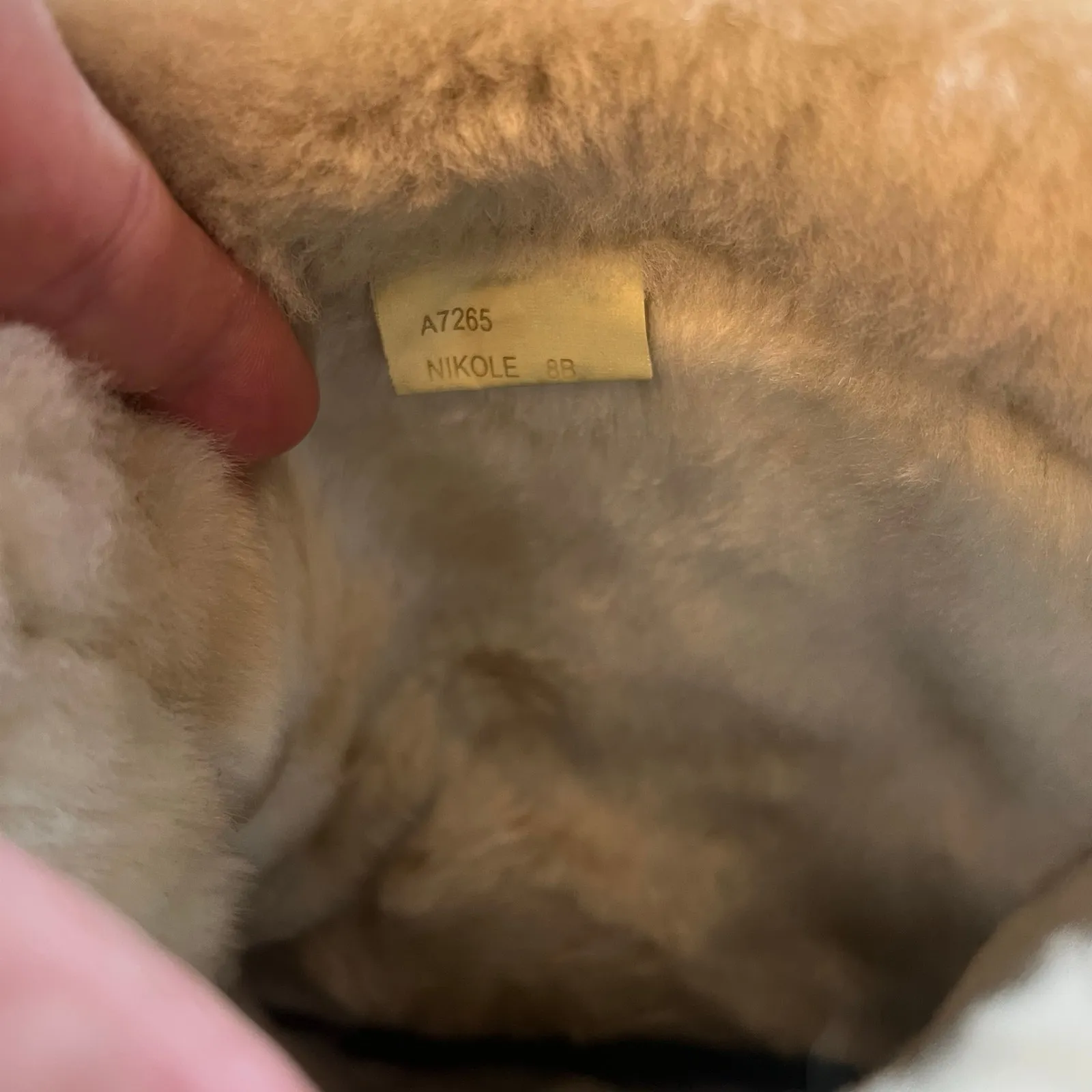 COACH Nikole Shearling Boots 8 Gold Signature Logo Winter Furry UGG Style - Image 12