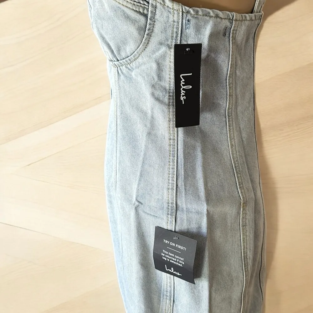NWT Lulu’s Stylish Daze Light Wash Denim Sleeveless Bustier Mini Dress S - Image 7