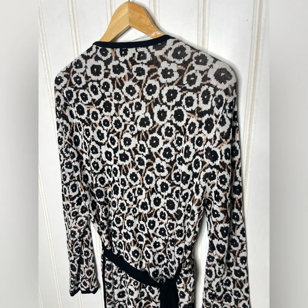 Diane Von Furstenberg X Target V Neck Sweater Wrap Top Black Floral XXL 746 - Image 6