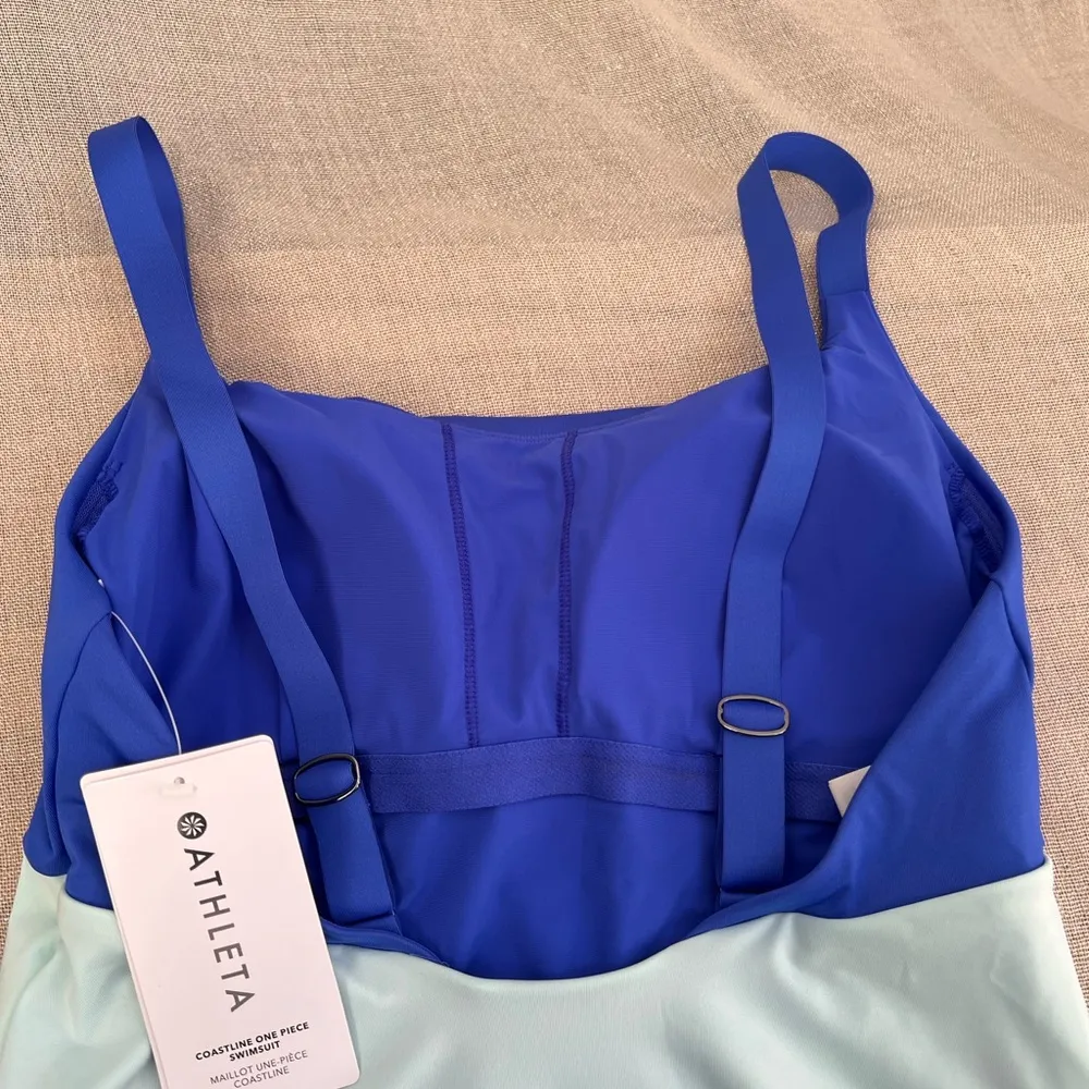 Athleta Coastline one piece Swimsuit Size Large - Image 5