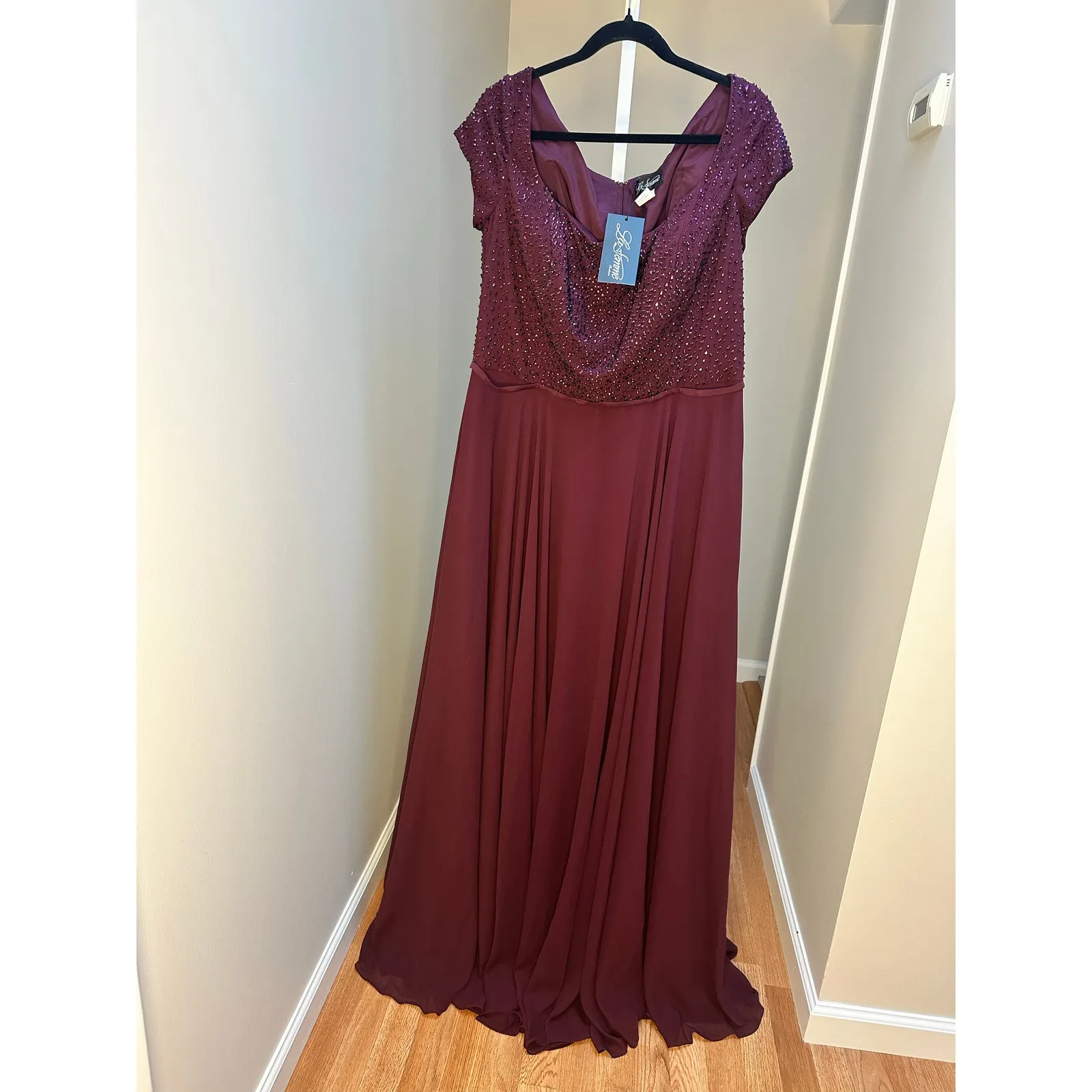 La Femme New York Red Bejeweled Maxi Gown 26512 Size 18 - Image 4