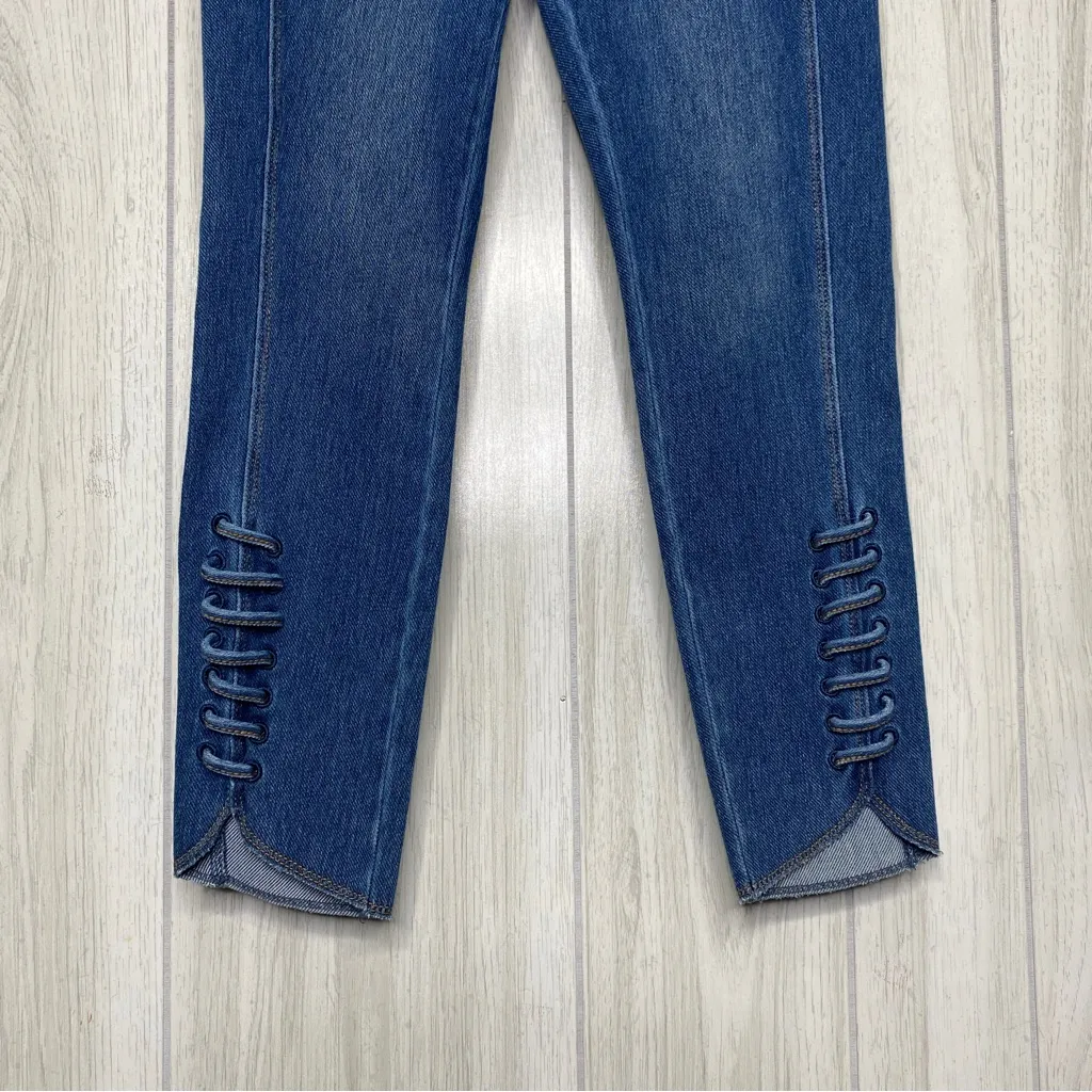 NEW LYSSE Lace Up Hem Crop Chambray Pant in Mid Wash size S Small NWT - Image 5