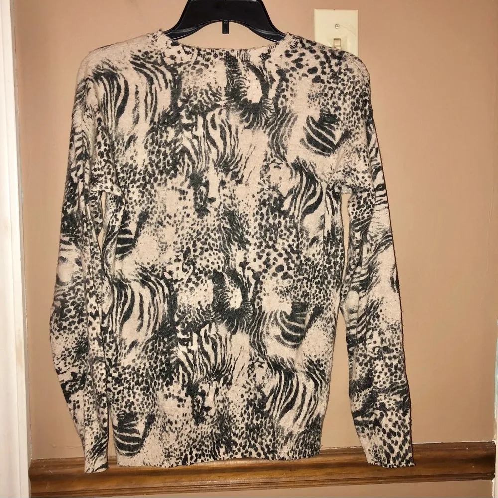 BP Wool Blend Animal Print Leopard Cheetah Sweater Tan‎ Small - Image 2