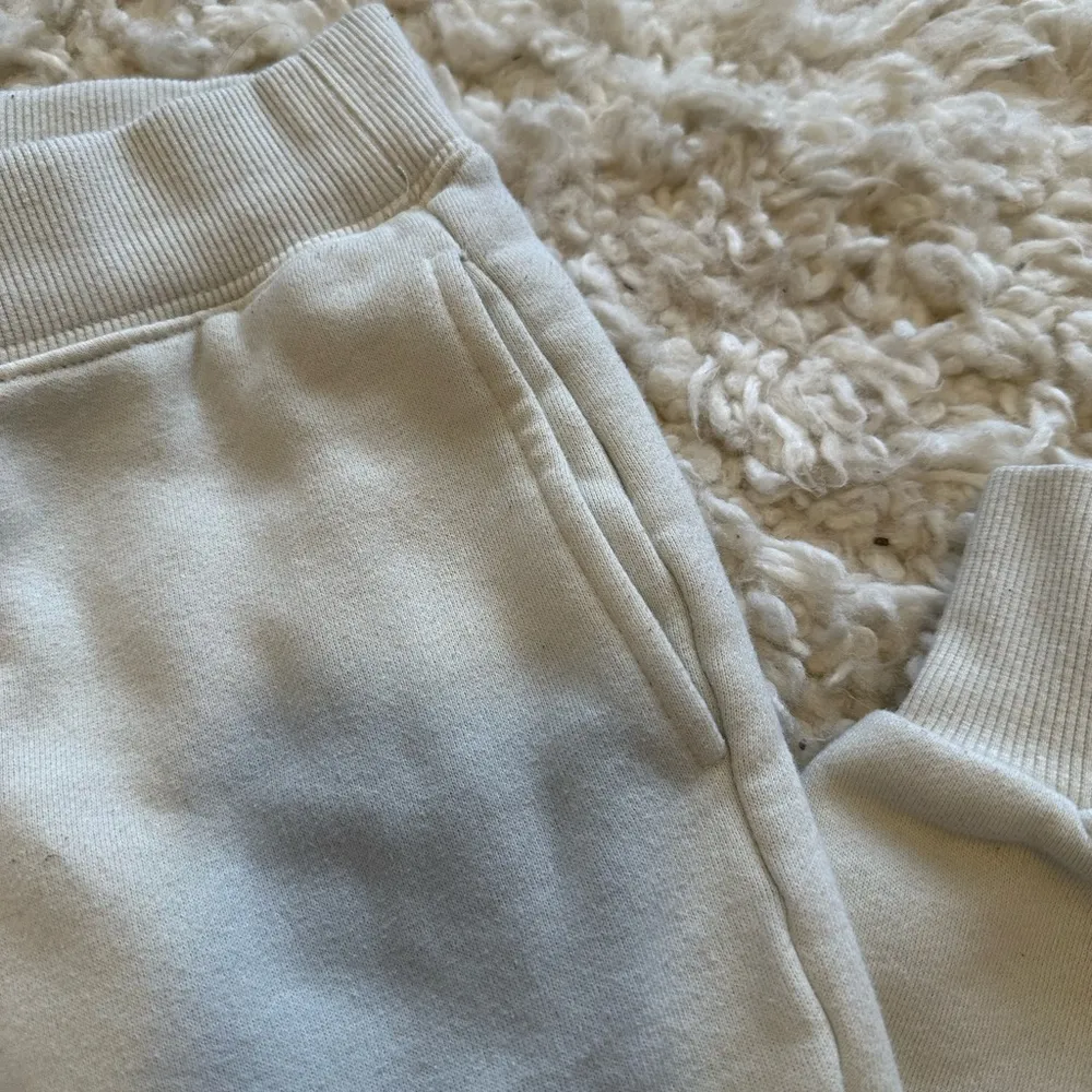 Forever 21 Jogger Sweatpants - Image 3