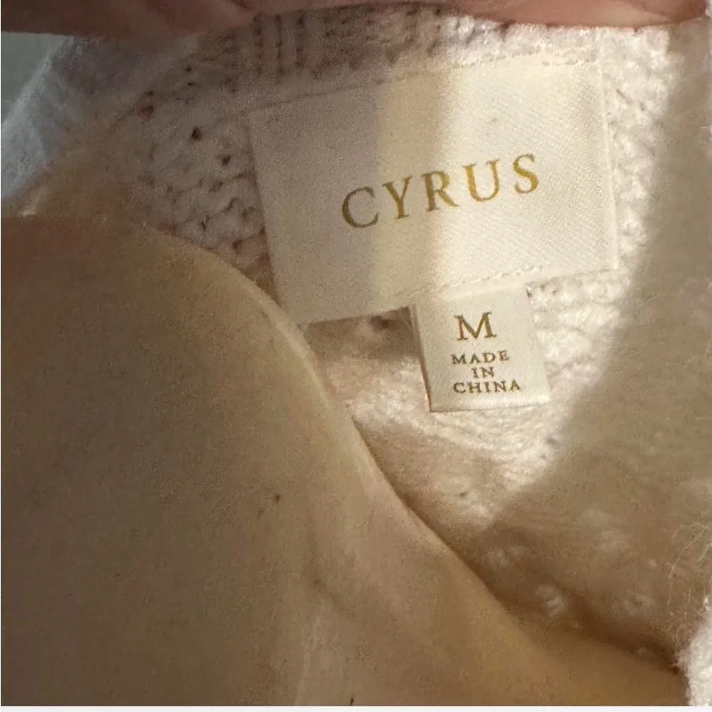 Cyrus White Cable Knit Sweater - Image 5