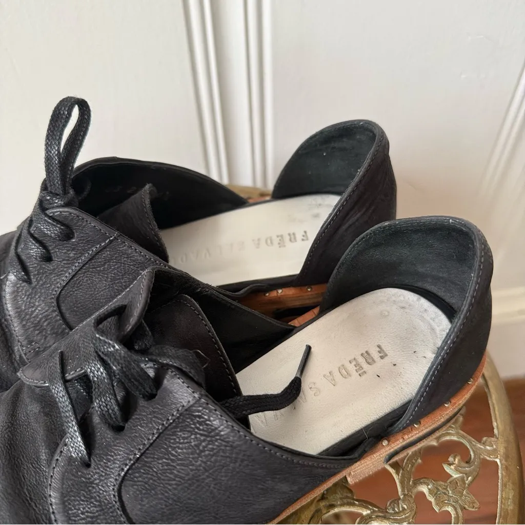Frēda Salvador Wit d'Orsay Derby Black Suede Shoes Size 6.5 - Image 2