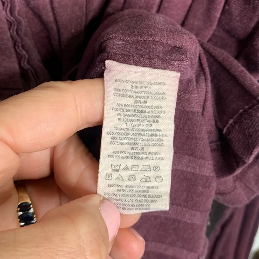 We the Free Free People In The Mix Henley Top in Magic Berry W-295 Sz M - Image 8