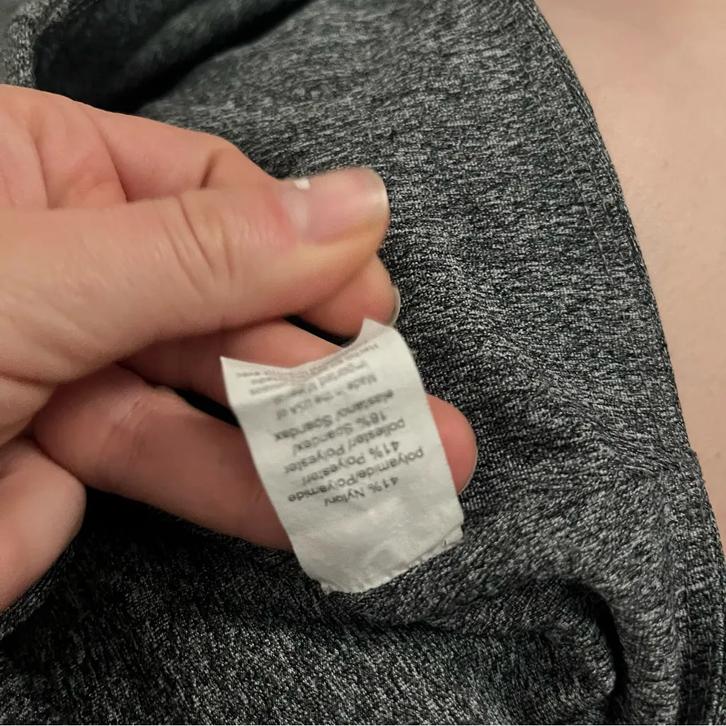 Beyond yoga grey leggings size large - Image 4