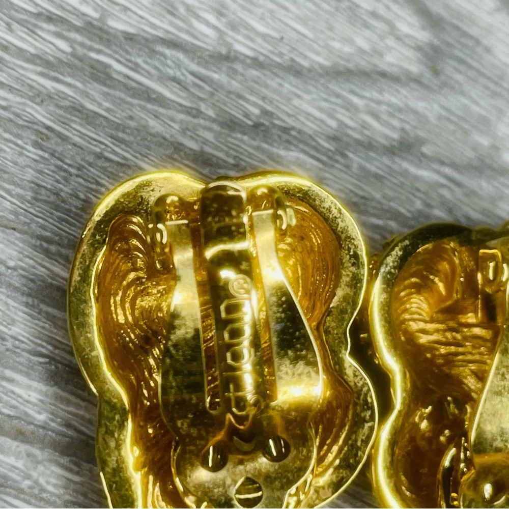 Vintage Gold tone St. John Classic Clip-On Earrings accessories retro - Image 6