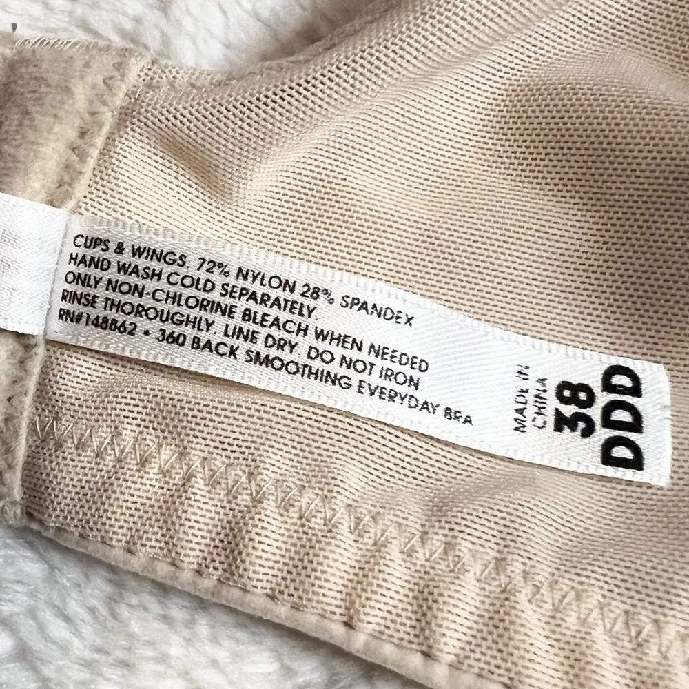 Torrid Curve 360 Back Smoothing Dream Wire-Free Bra Size 38DDD Seamless Nude Bra - Image 8