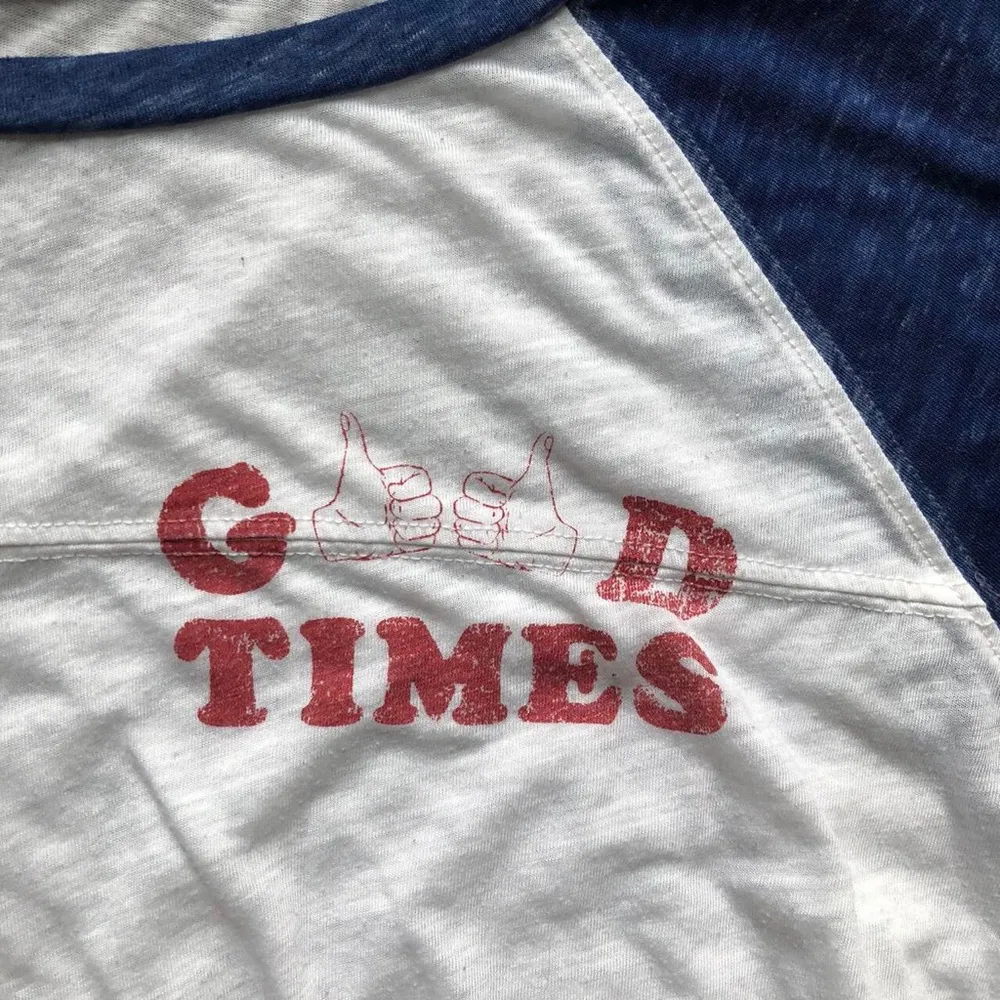 blue&white 3/4 arm length baseball style American Eagle Outfitters shirt, size L - Image 4