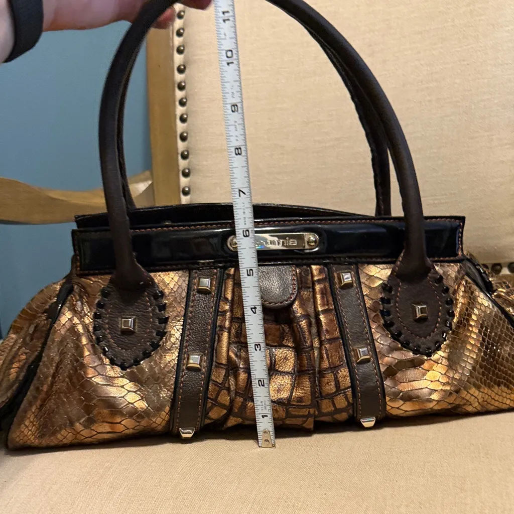 Unique Cromia Leather Bronze and Brown Shoulder Bag Gold - Image 8