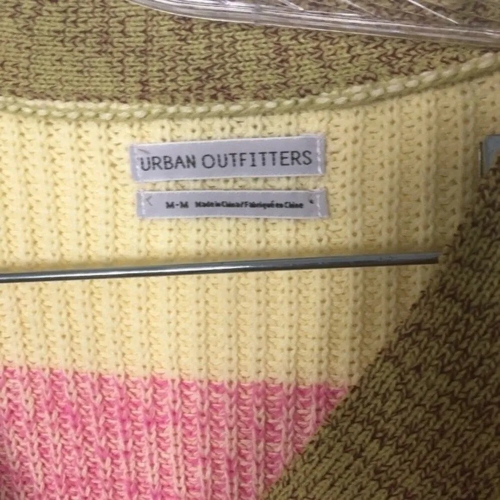𝅺URBAN Outfitters cardigan/sweater - Image 5