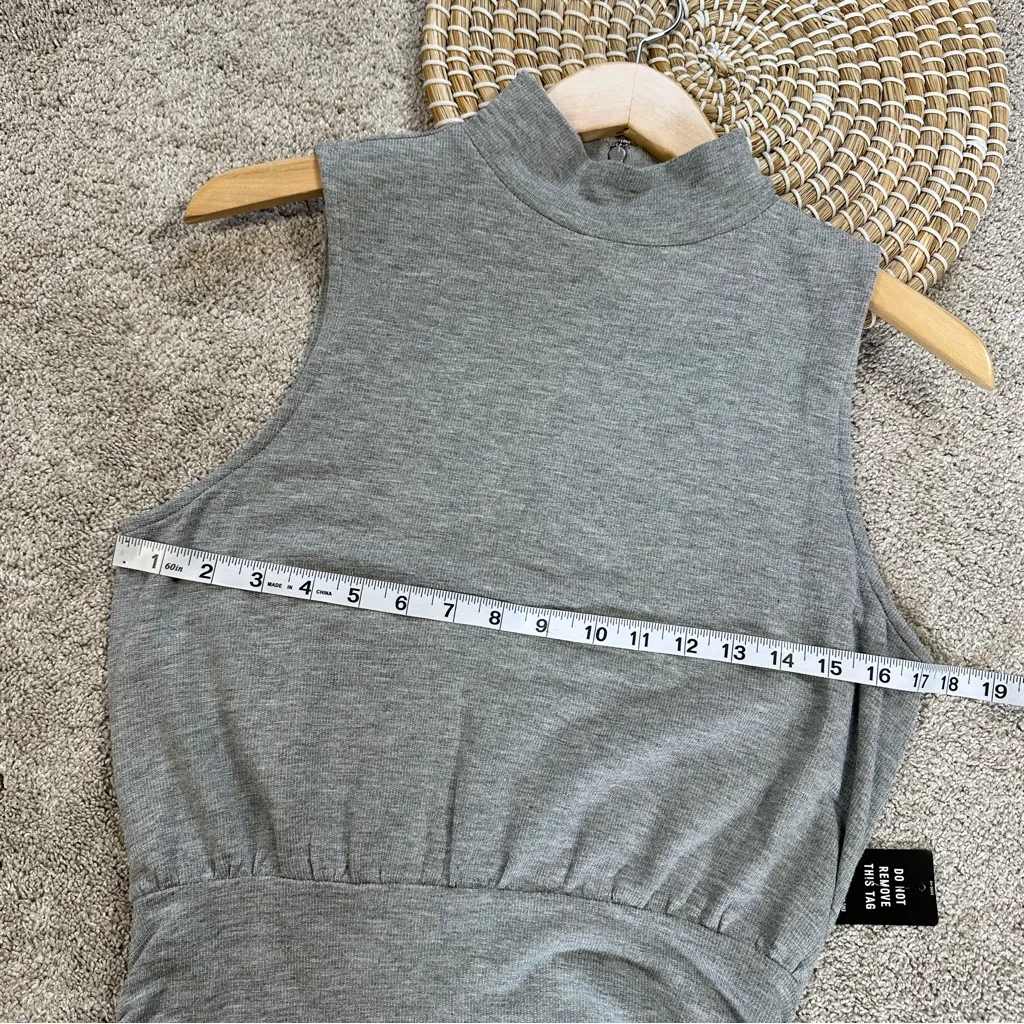 NWT Express Women’s Ribbed Mock Neck Body Contour Ruched Midi Dress in Gray S - Image 11