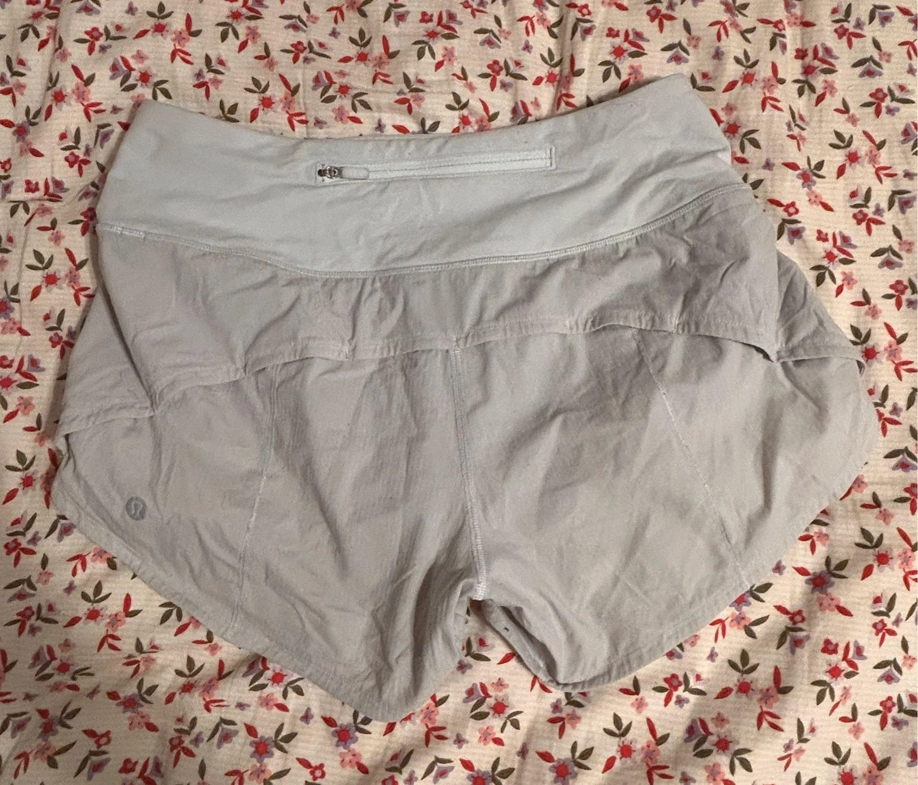 Lululemon Speed Up Shorts - Image 2
