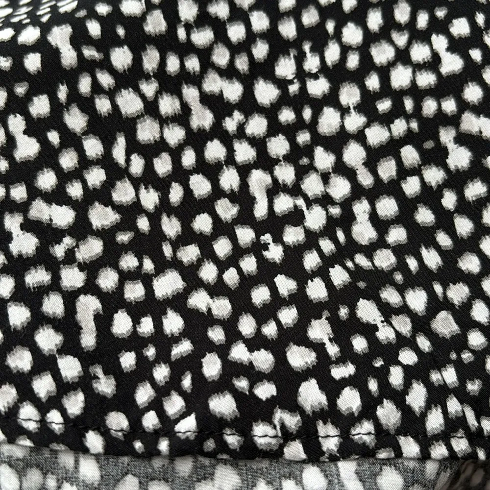 Sleeveless V-Neck Shift Dress Sundress Size XS Black White Polka Dot - Image 5