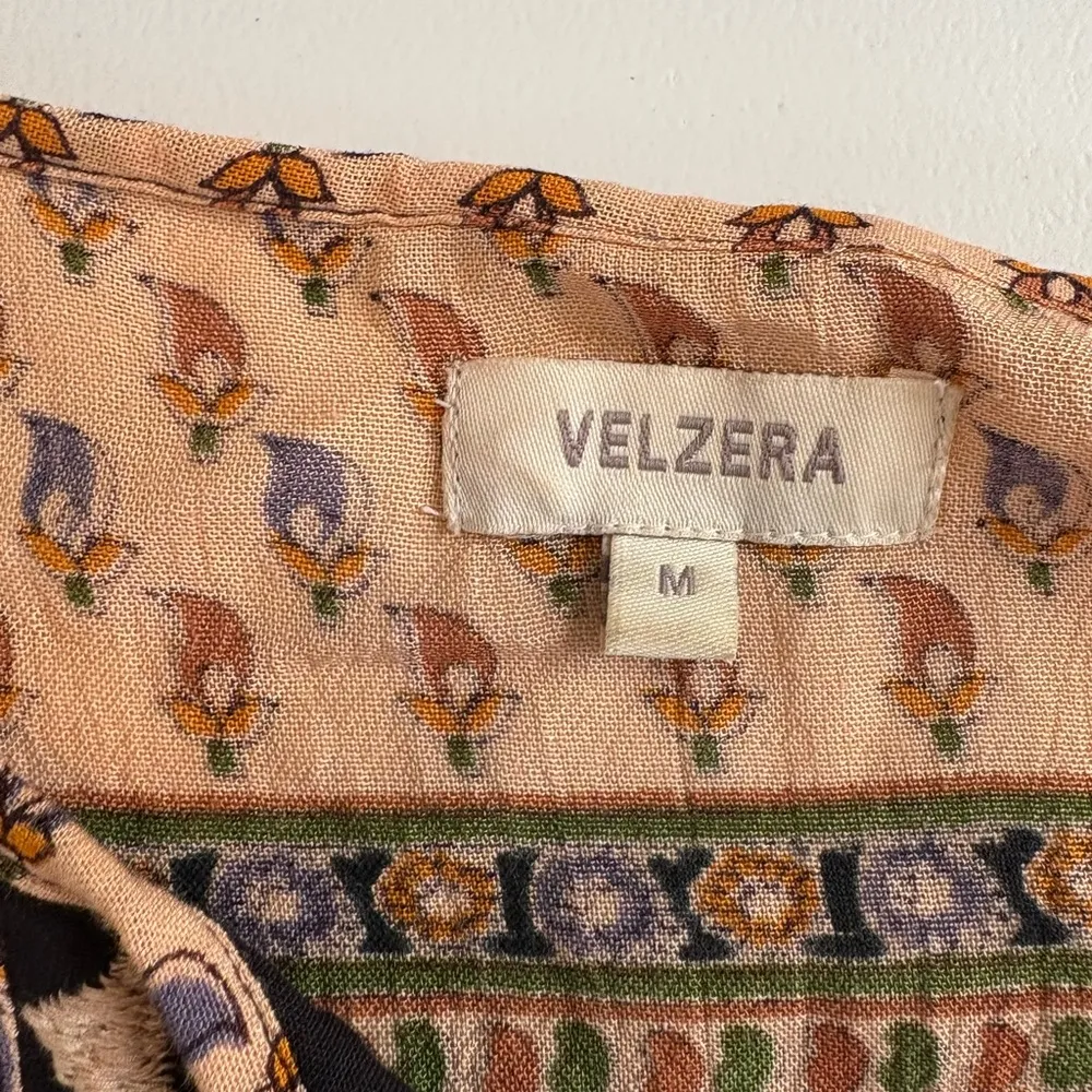 Velzera Boho Dress Off the shoulder Bell Sleve Babydoll Paisley Size M GUC 0379 - Image 7