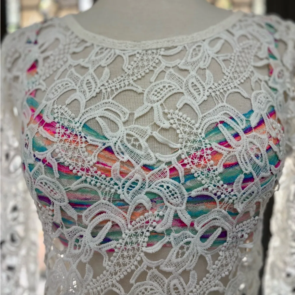 Boston Proper White Lace Top with Zipper Side - Image 2