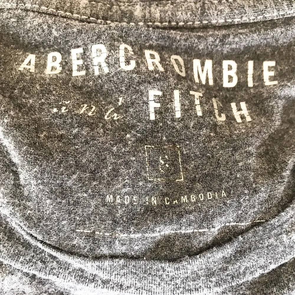 Abercrombie & Fitch New York T-Shirt Long‎ Sleeve - Image 6