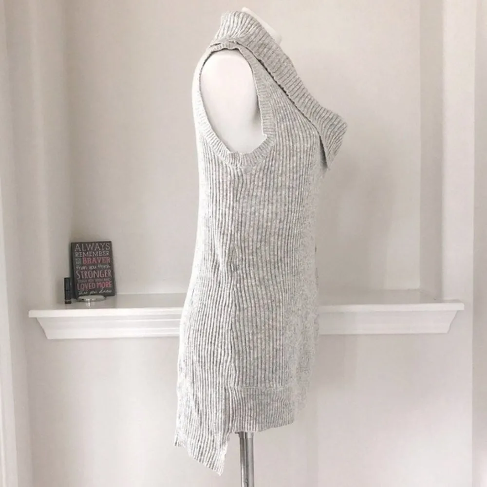 Zero Degrees Turtleneck Sleeveless Sweater Light Grey Size L, NWT $178.00 Size L - Image 2