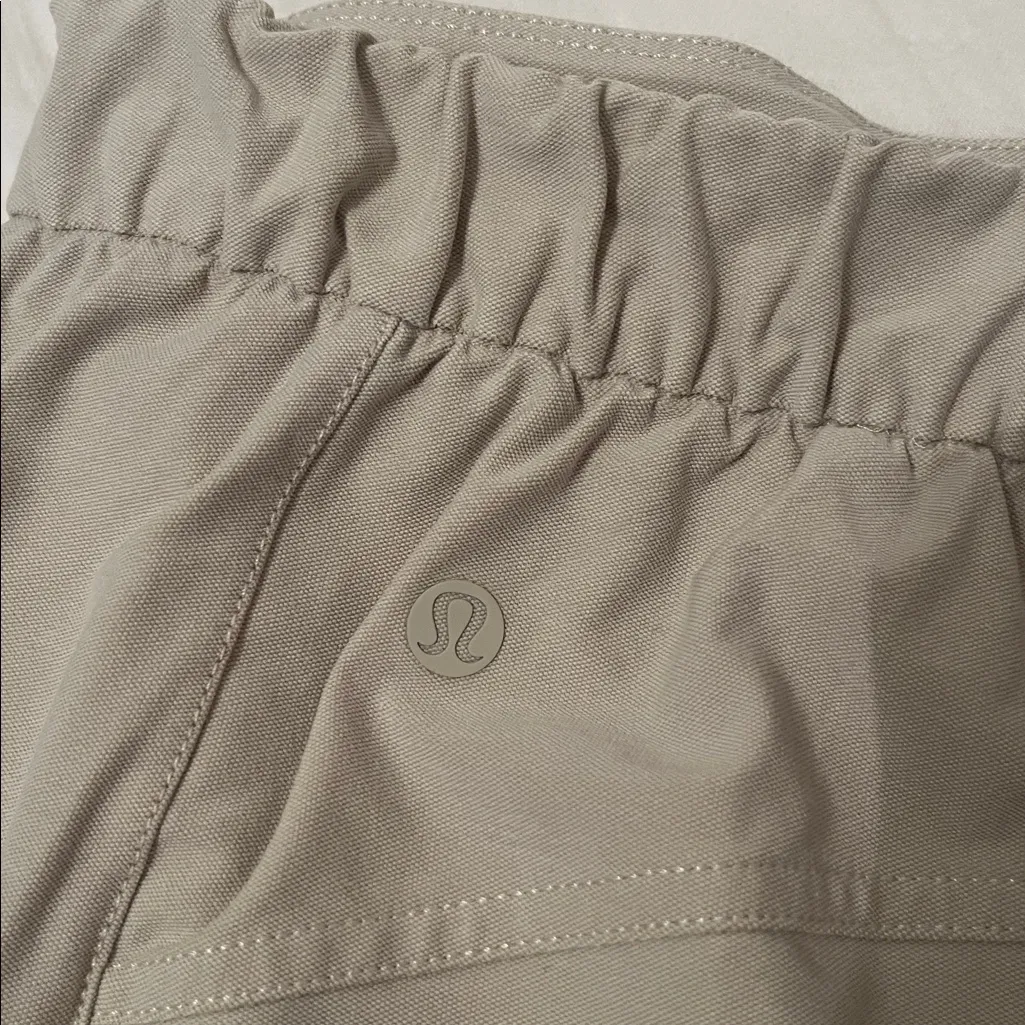 Lululemon light utilitech Cargo Pocket High Rise Barrel Leg Pants - Image 5