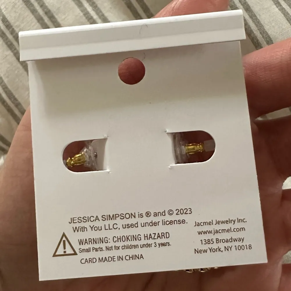 Jessica Simpson earrings - Image 6