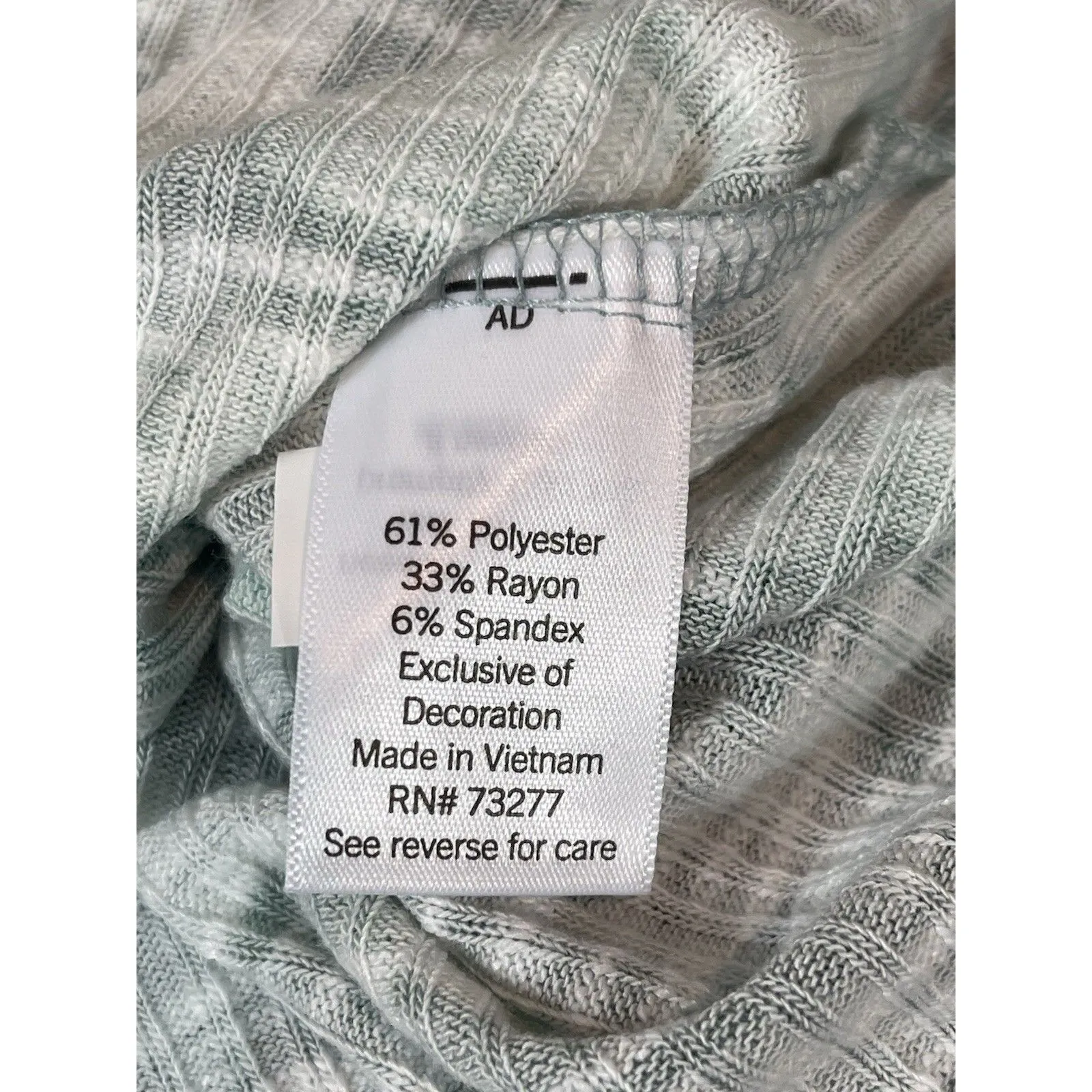 Sonoma Sage Green Floral Top XXL V-Neck Long Sleeve Tie Hem Soft Ribbed Top NWT - Image 5