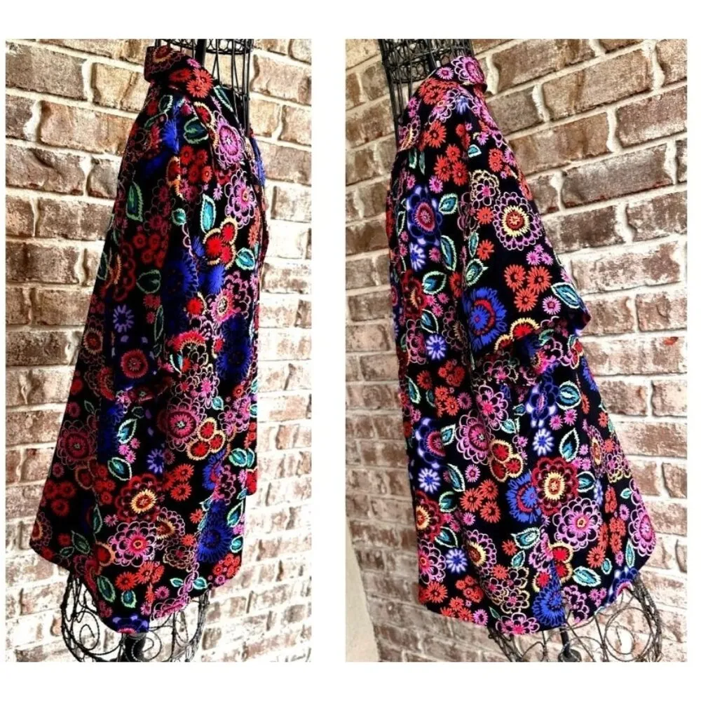 VTG Elementz Blouse Woman 1X Black Floral Shirt Button Short Sleeves Psy… - Image 9