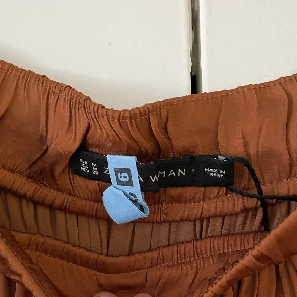 Zara flowy skirt - Image 6