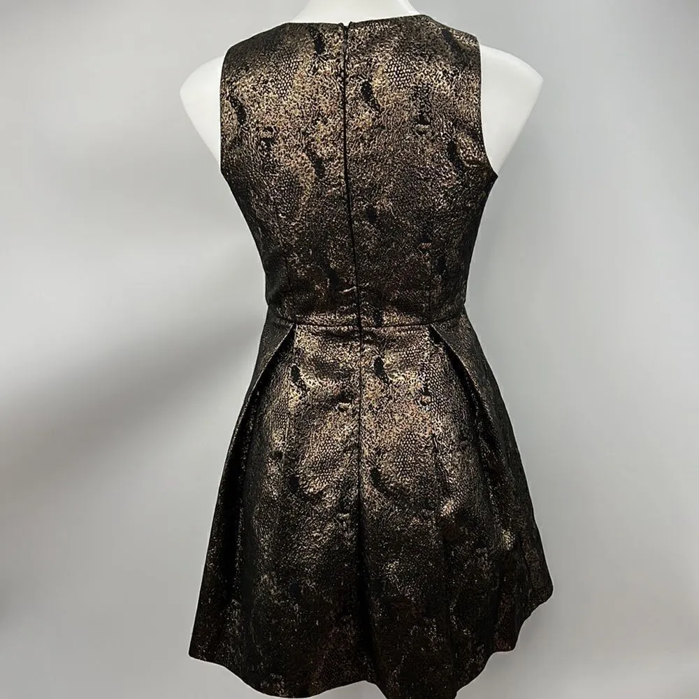 Romeo and Juliet Couture black gold holiday dress - Image 7