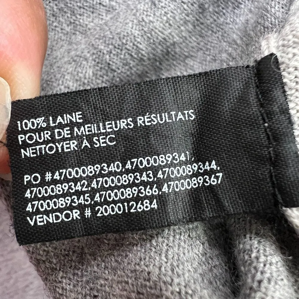 Club Monaco Sweater Italian Yarn 100% Wool Womens Medium Gray V-Neck Soft Preppy - Image 5