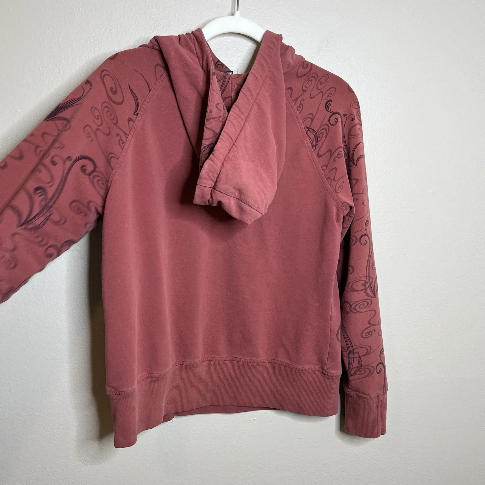 Women's Y2K Sweatshirt Hoodie REI Swirl Graphic 90s Gilmore Girls Organic Cotton Red Size M - Image 10