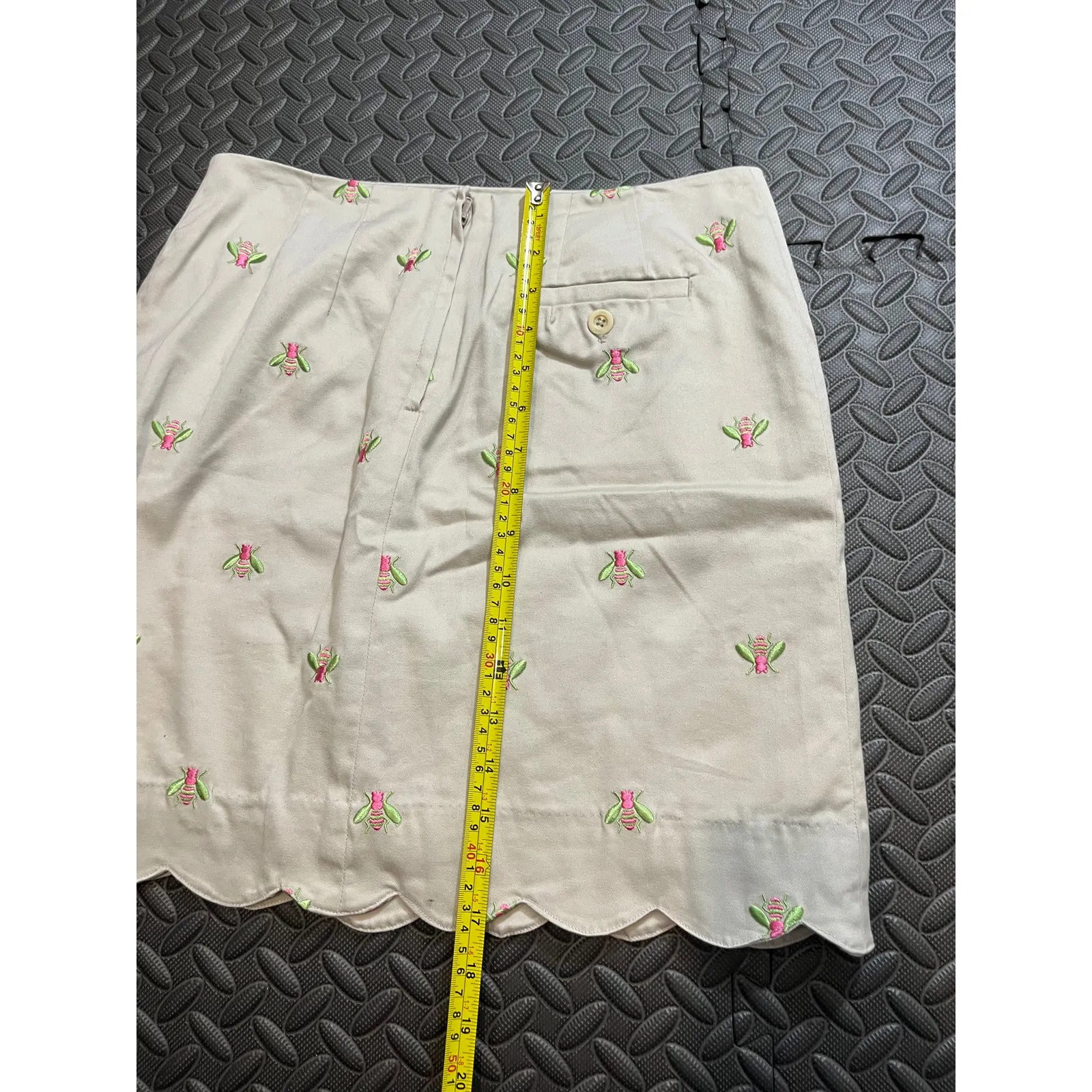 Vintage Lilly Pulitzer‎ Khaki Skirt Green Pink Bee Embroidery Womens Size 4 - Image 9