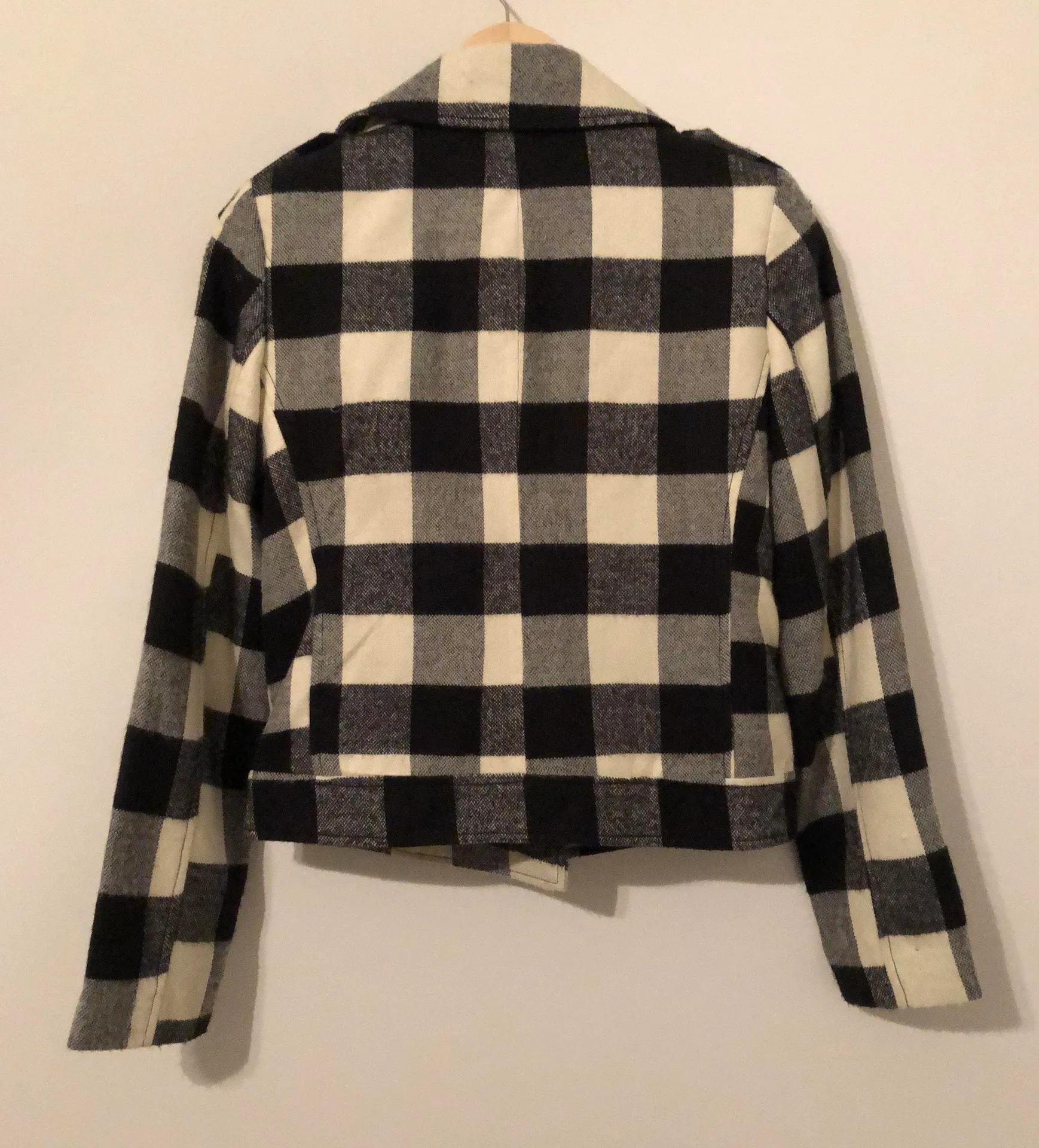 Silence + Noise Checkered Jacket - Image 3