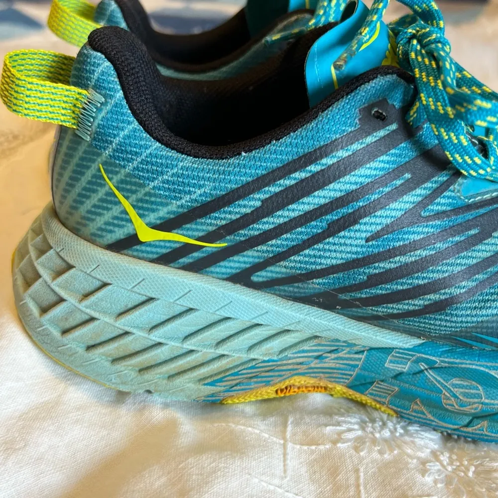 Hoka One One Speedgoat 4 Running Sneakers Women’s Size 8 Turquoise Vibram Soles - Image 3