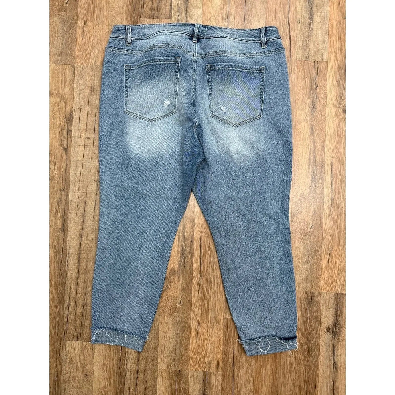 Lane Bryant Signature Fit Mid Rise Skinny Jeans Distressed Plus Size 22 - Image 4