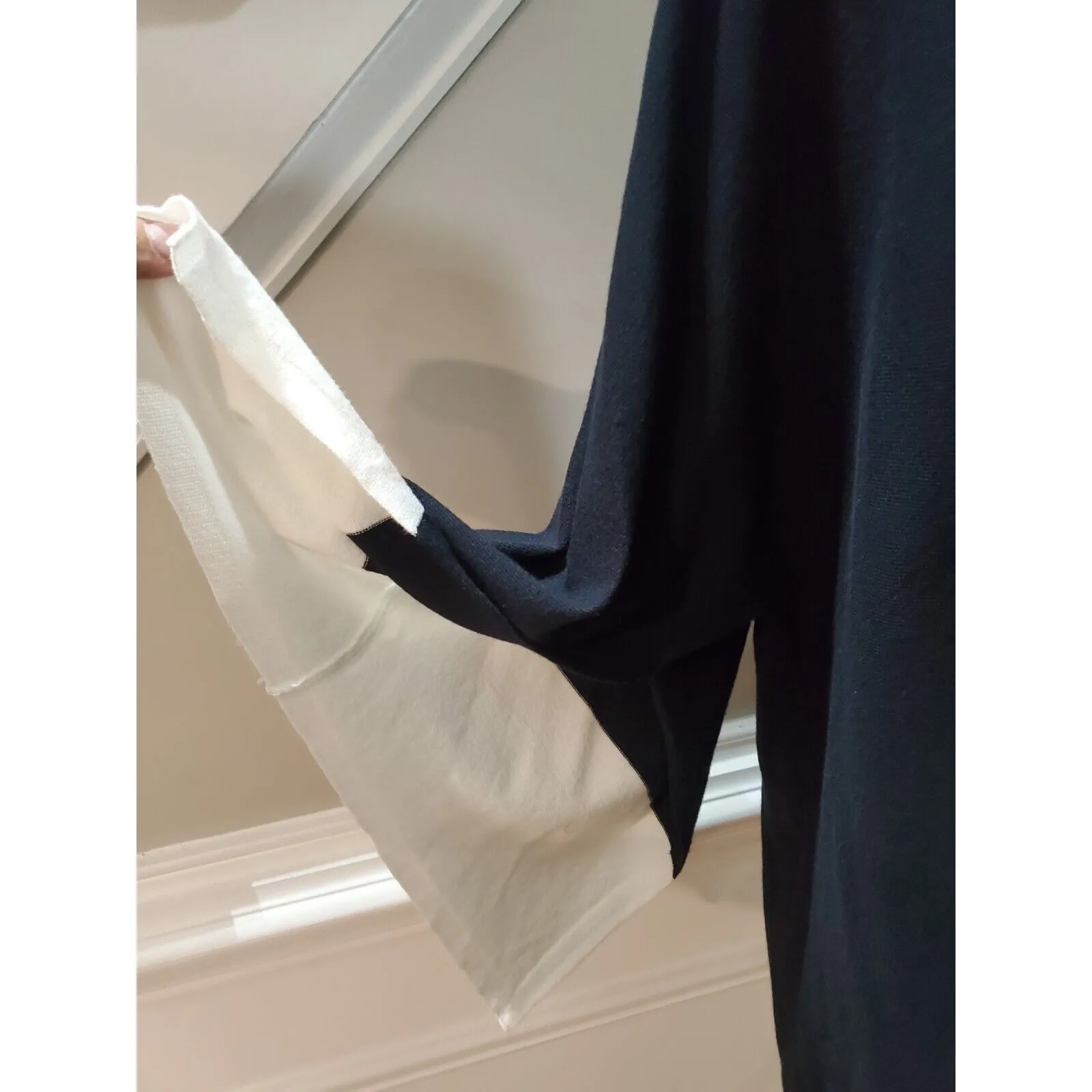 Alfani Women's Black Rayon Round Neck Long Sleeve Casual Top Blouse Size X-Large - Image 4