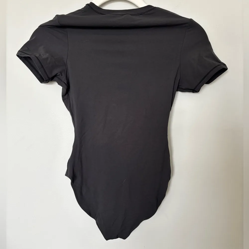 Skims fit everybody black tee brief bodysuit sz s - Image 3