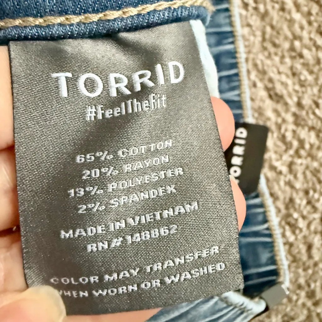NWT Torrid Light Blue Jean Shorts with Drawstring Waist Size 2X - Image 7