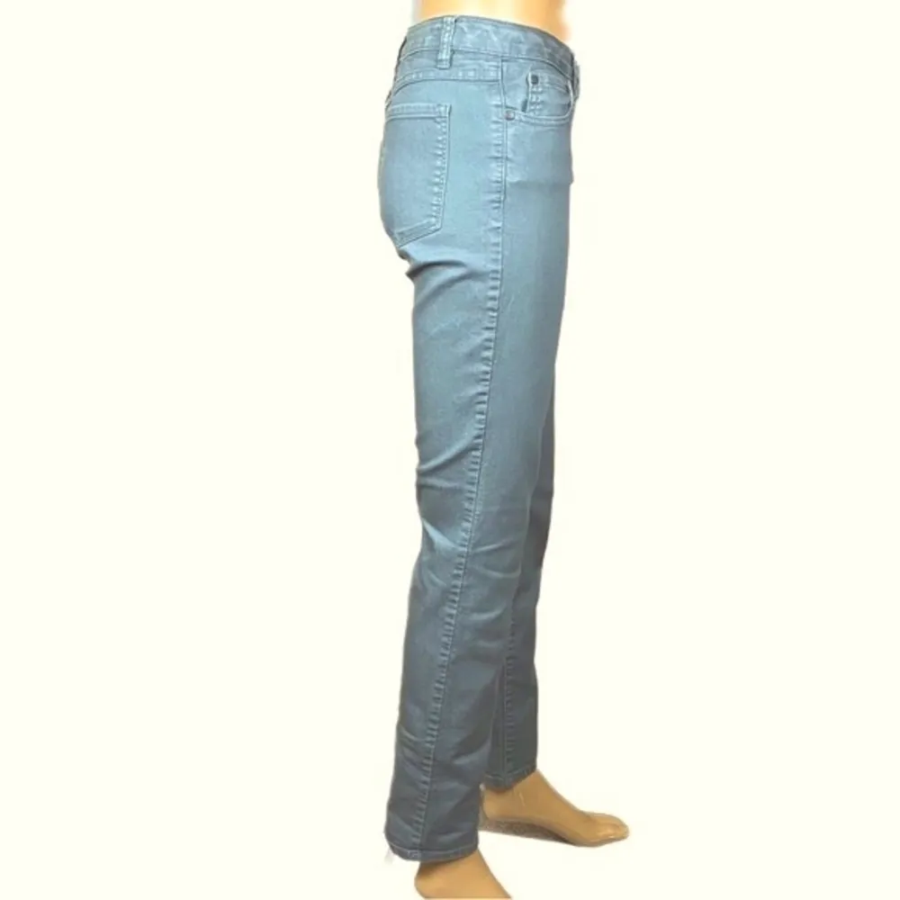 PRANA “Kara” rolled hem performance jean in “Sterling Green”. Size 6/28. VGUC - Image 3
