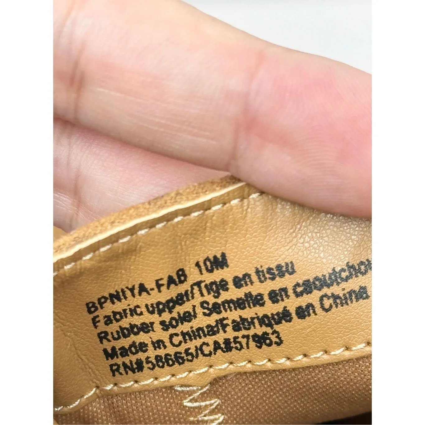 BP Chelsea Boots Nya Faux Suede Tan Size 10 Lug Sole Pull On Ankle Booties - Image 9