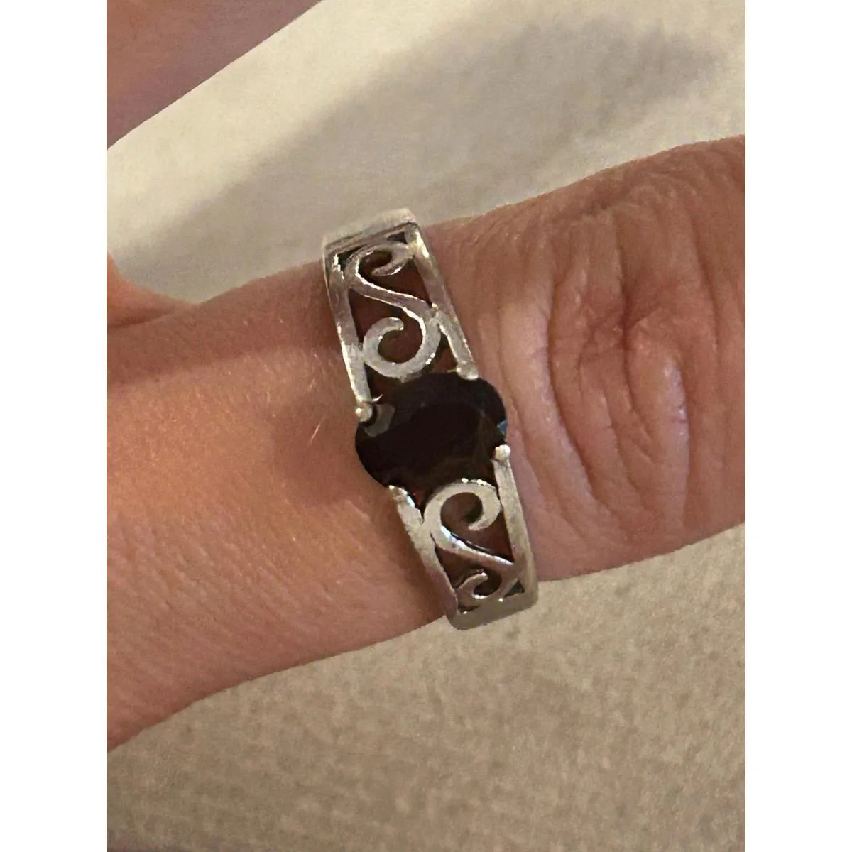 ring band sterling silver 925 beautiful unique size 8 - Image 4